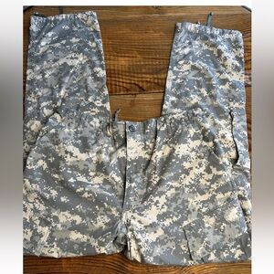 Men’s Tactical Camo 32x33 Certified Gear U.S Military Green Camo Ripstop Pants